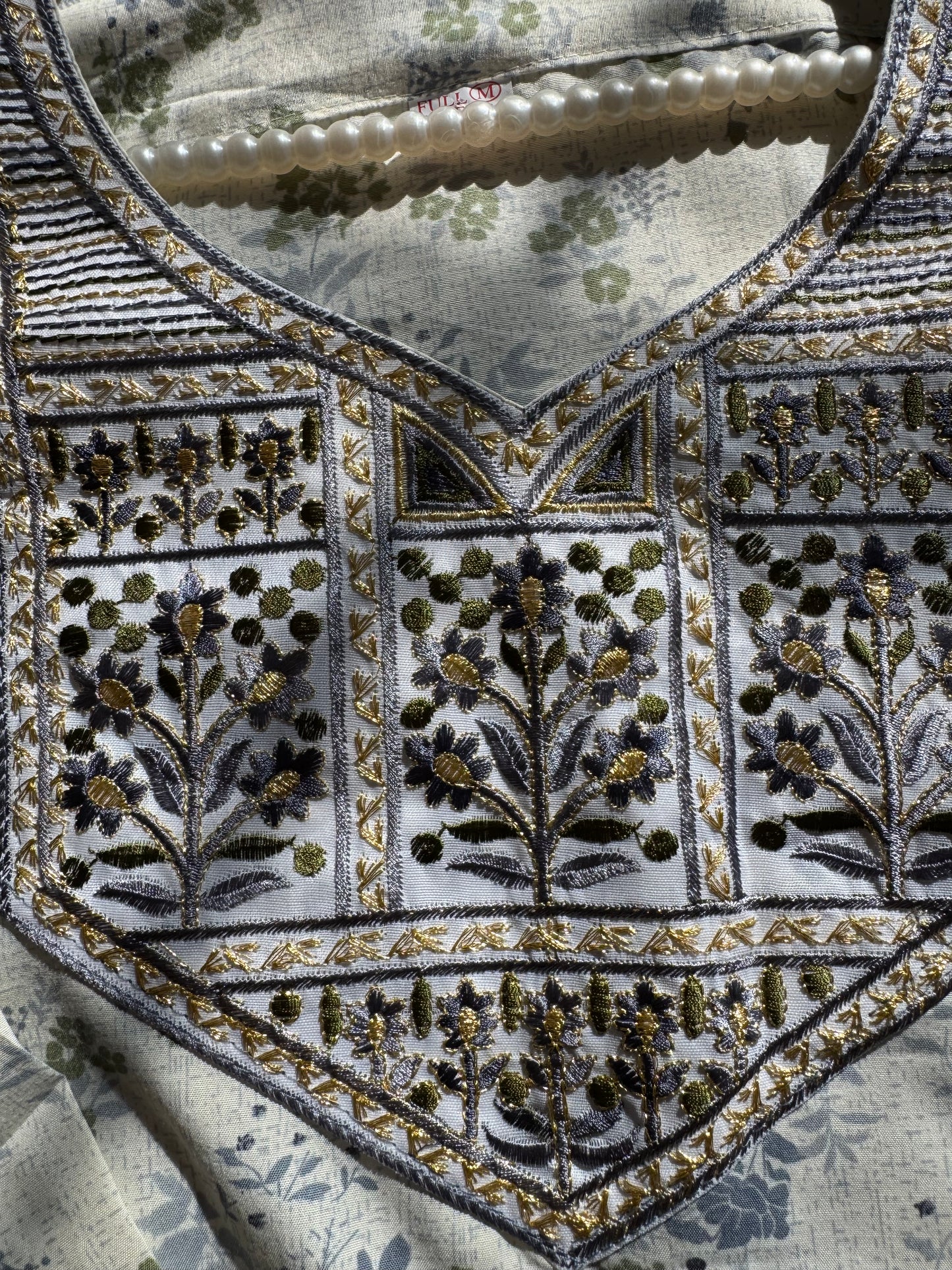 Long Sleeve Mukhawer