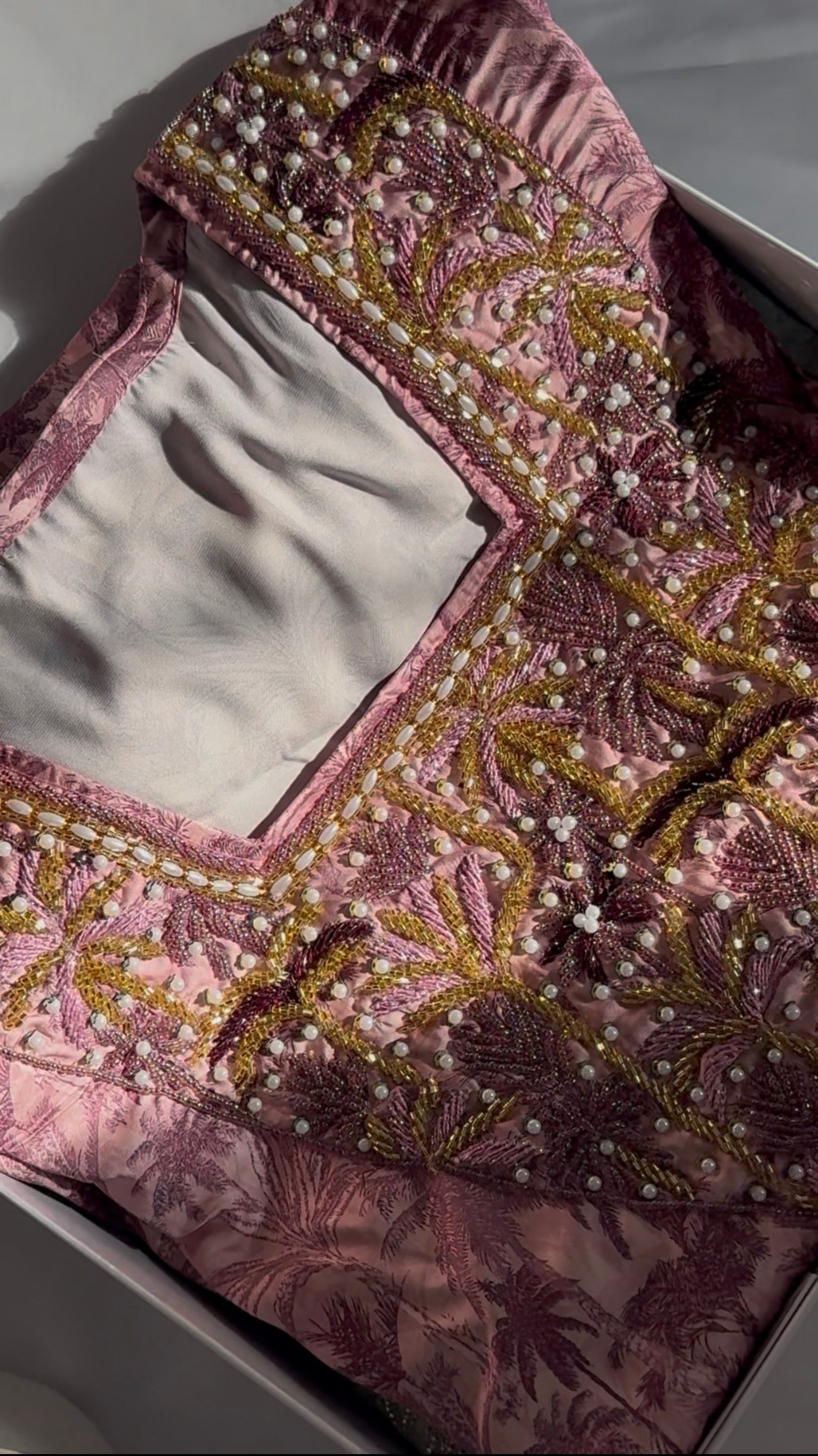 Nakhla Mukhawer Italian Silk 🌴✨